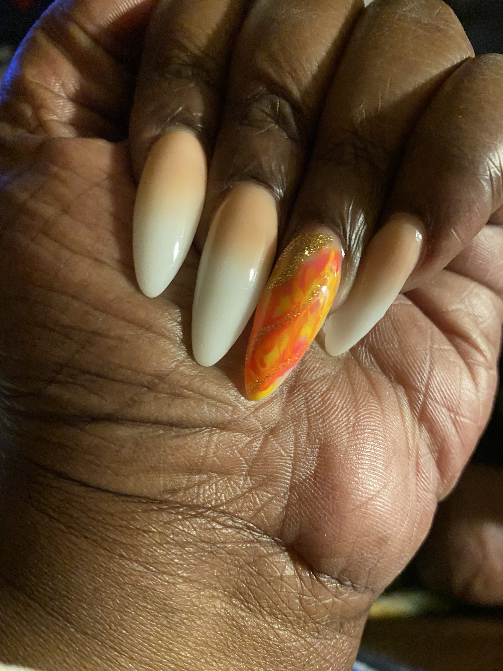 Lovely Nails nail photo 1
