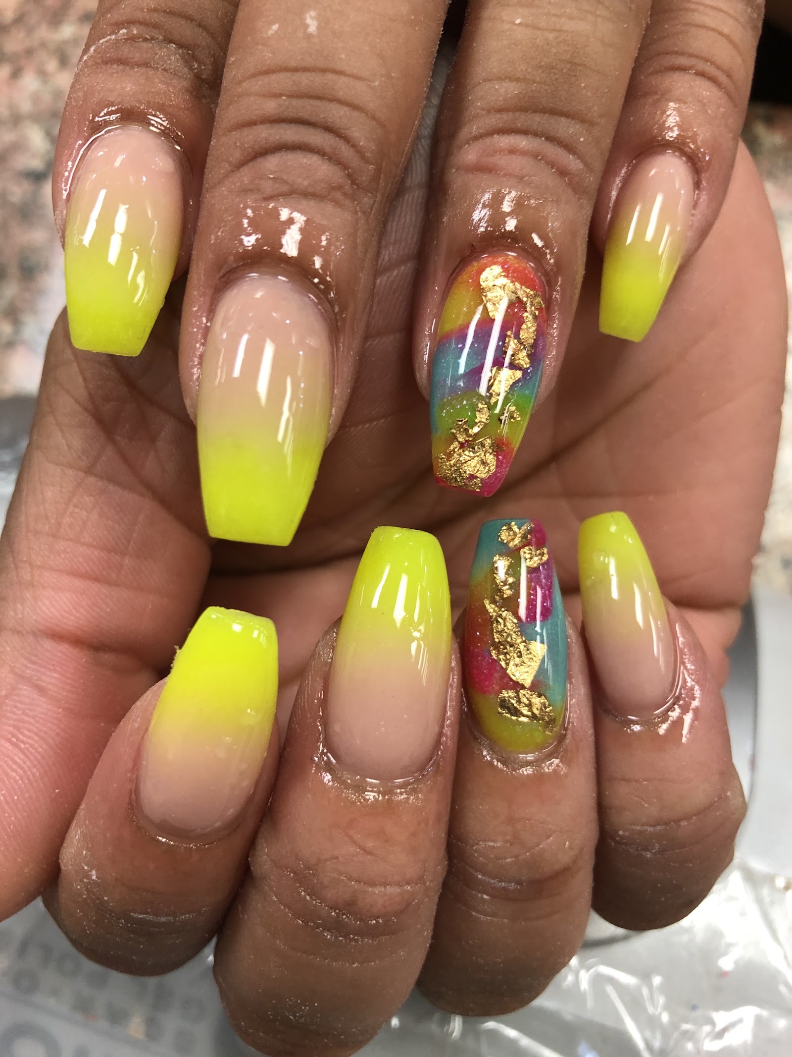 Lovely Nails nail photo 3
