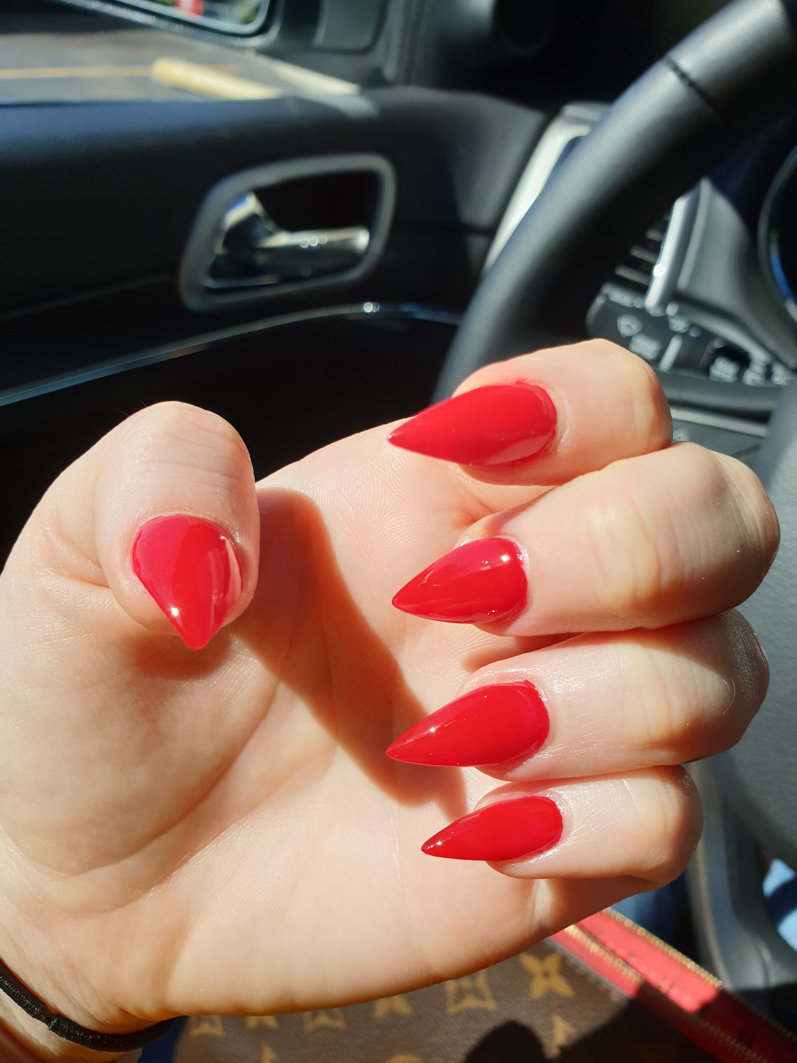 Lovely Nails nail photo 5